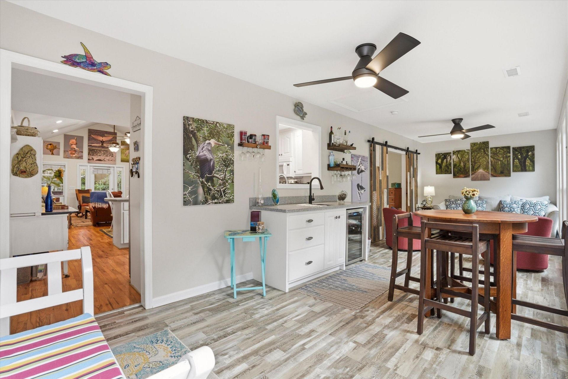 609 Dolphin Road Photo 9