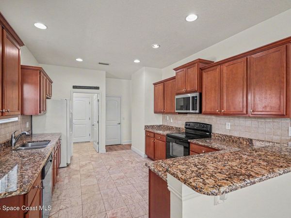 1497 Alaqua Way , Melbourne, FL 32904