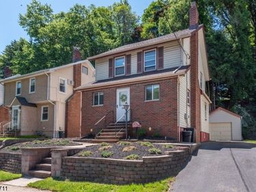 786 Broad St, Bloomfield, NJ 07003