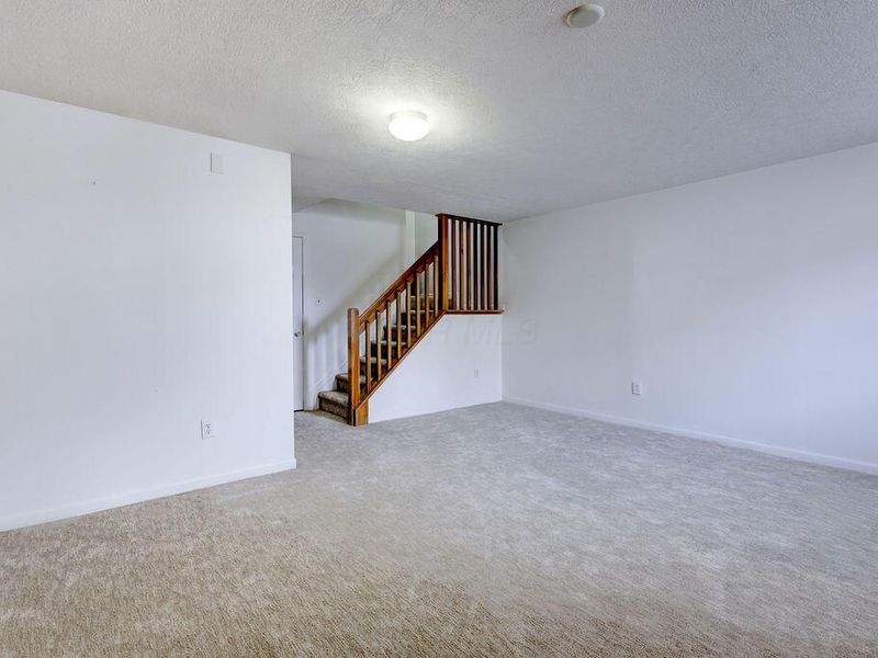7022 Gallant Fox Drive, Unit 12, New Albany, OH 43054 Photo 22