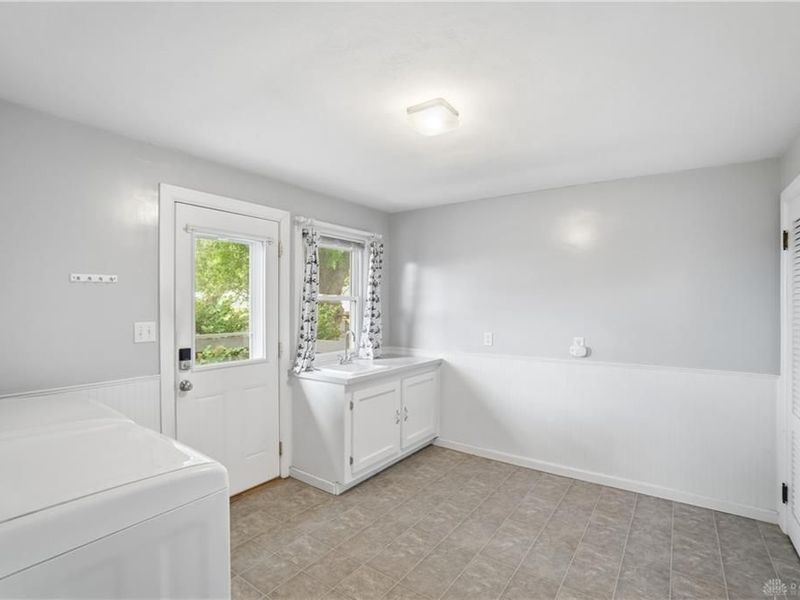 8251 Arlington Road, Clay Township, OH 45309 Photo 13