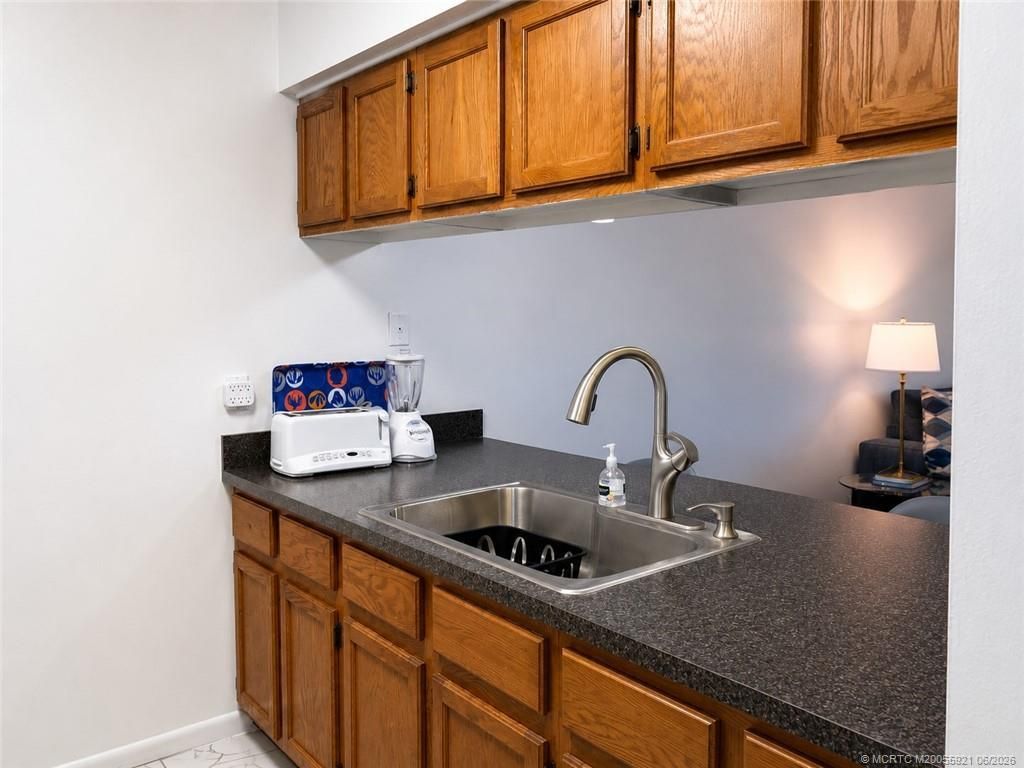 615 NW Oleander Street, Unit 202, Stuart, FL 34994 Photo