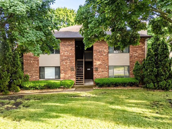 1083 Kane Street, Unit 1083, South Elgin, IL 60177