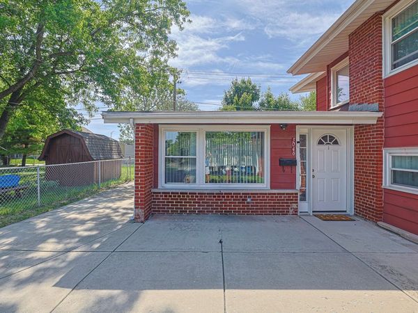 3046 S 24th Avenue , Unit 2, Broadview, IL 60155