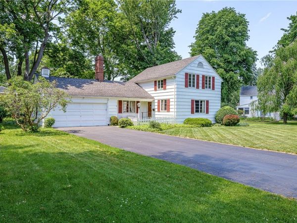 33 Irving Road, Rochester, NY 14618