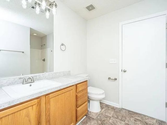 137 St Phillips Row Photo 12