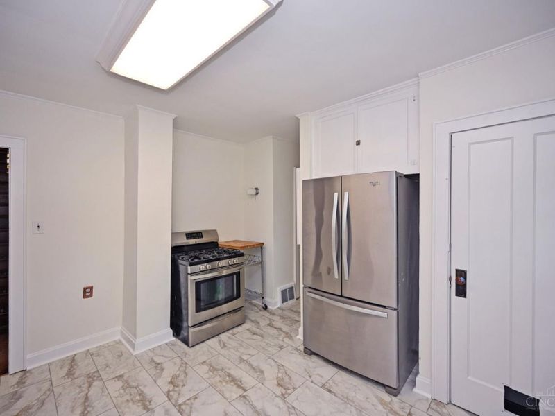 4652 Hamilton Avenue, Cincinnati, OH 45223 Photo 24