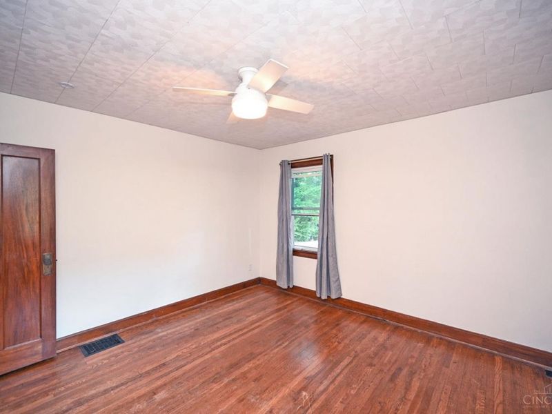 4652 Hamilton Avenue, Cincinnati, OH 45223 Photo 31