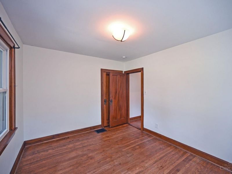 4652 Hamilton Avenue, Cincinnati, OH 45223 Photo 37