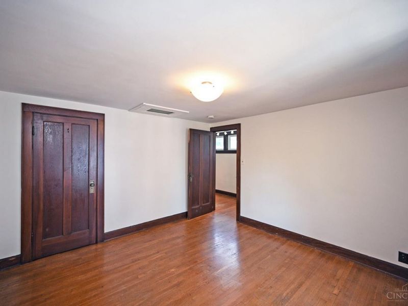 4652 Hamilton Avenue, Cincinnati, OH 45223 Photo 46