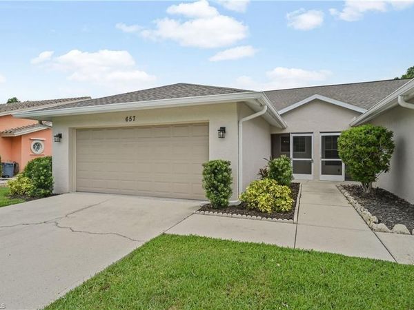 657 Saint Andrews BLVD , NAPLES, FL 34113