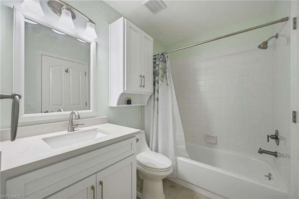 657 Saint Andrews Blvd, Naples, FL 34113 Photo