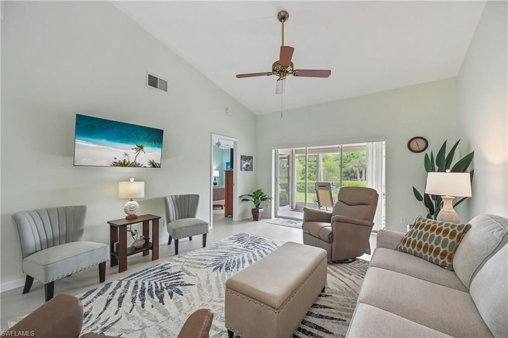 657 Saint Andrews Blvd, Naples, FL 34113 Photo