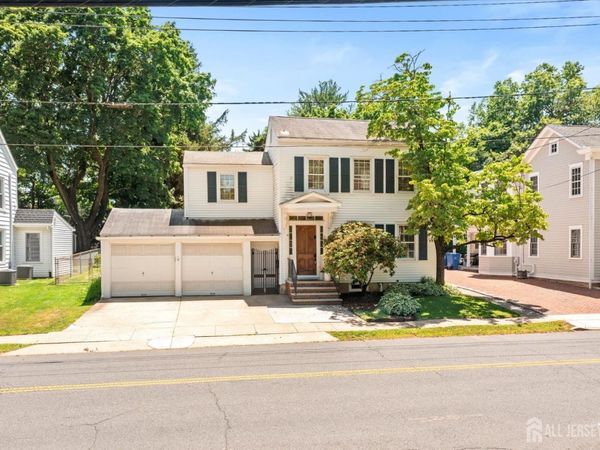16 Station Road, Cranbury, NJ 08512