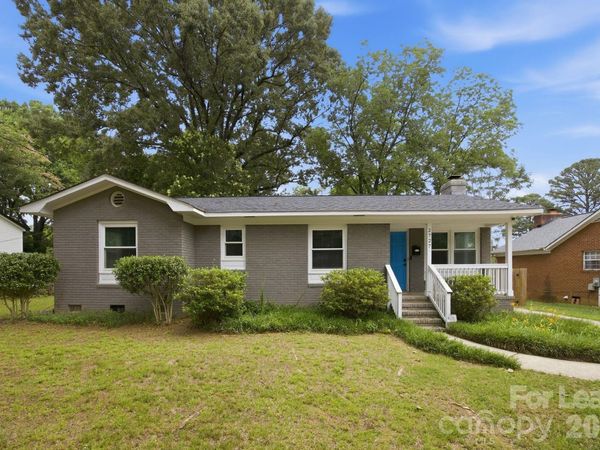 2727 Springway Drive , Charlotte, NC 28205