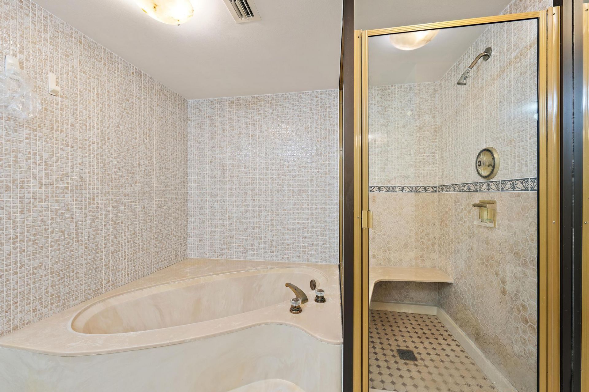 4200 N Ocean Drive, Unit 1-1404, Singer Island, FL 33404 Photo