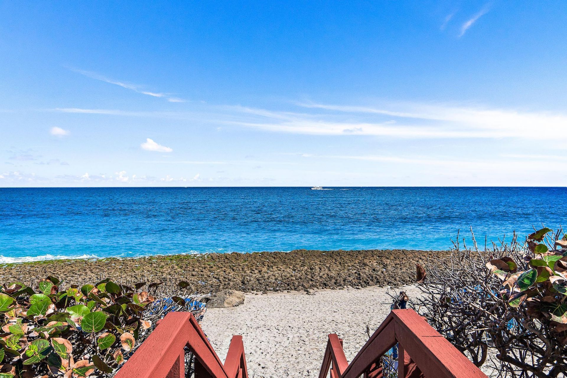 4200 N Ocean Drive, Unit 1-1404, Singer Island, FL 33404 Photo