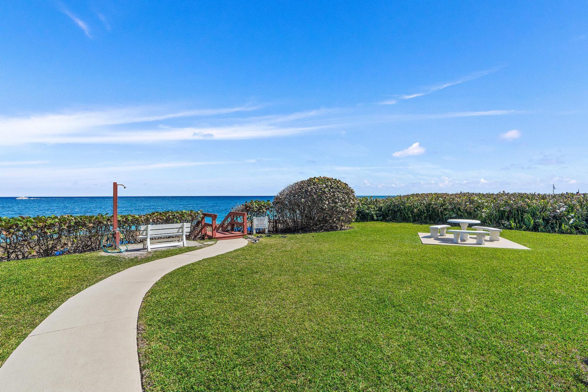 4200 N Ocean Drive, Unit 1-1404, Singer Island, FL 33404 Photo