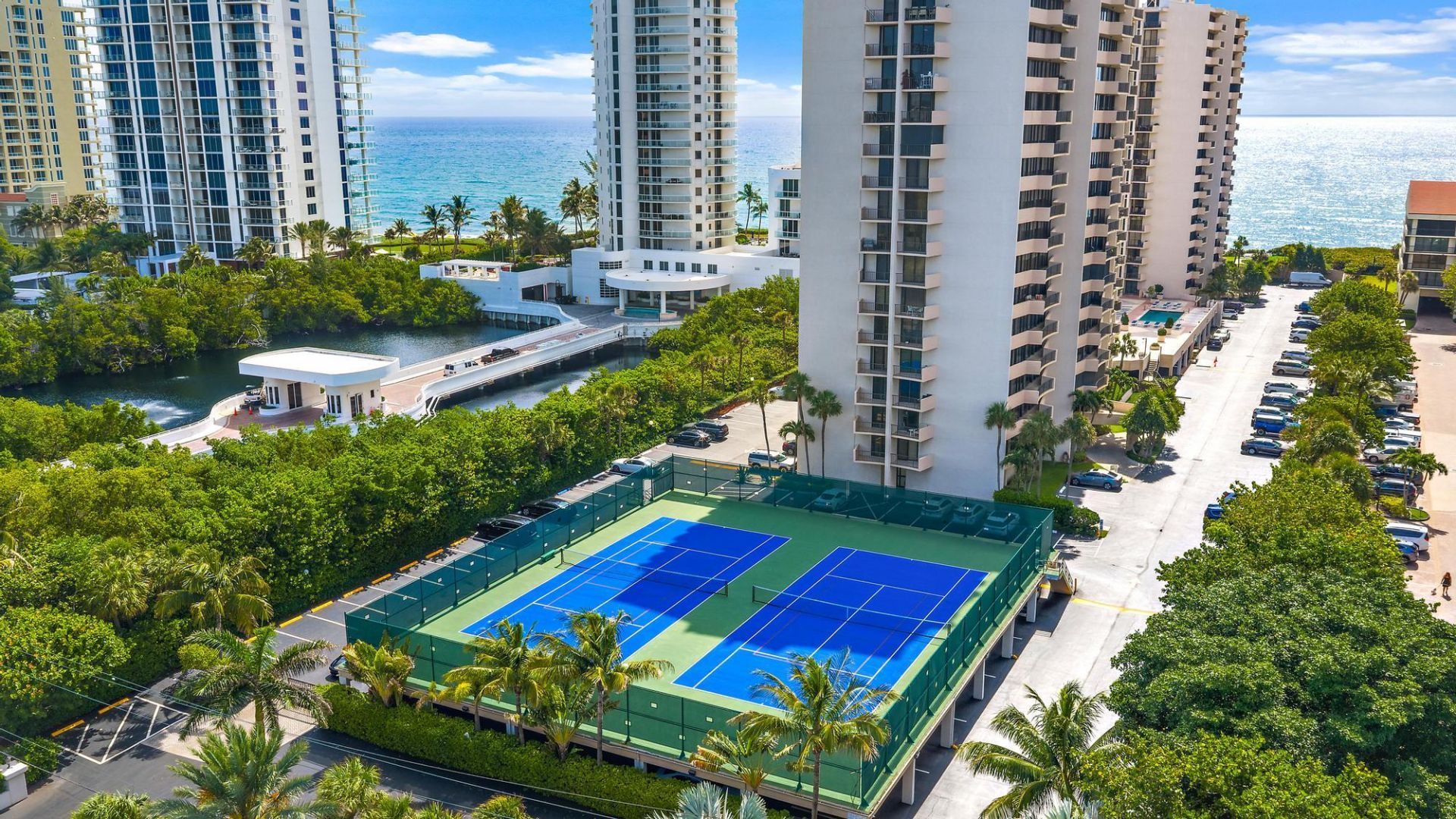 4200 N Ocean Drive, Unit 1-1404, Singer Island, FL 33404 Photo
