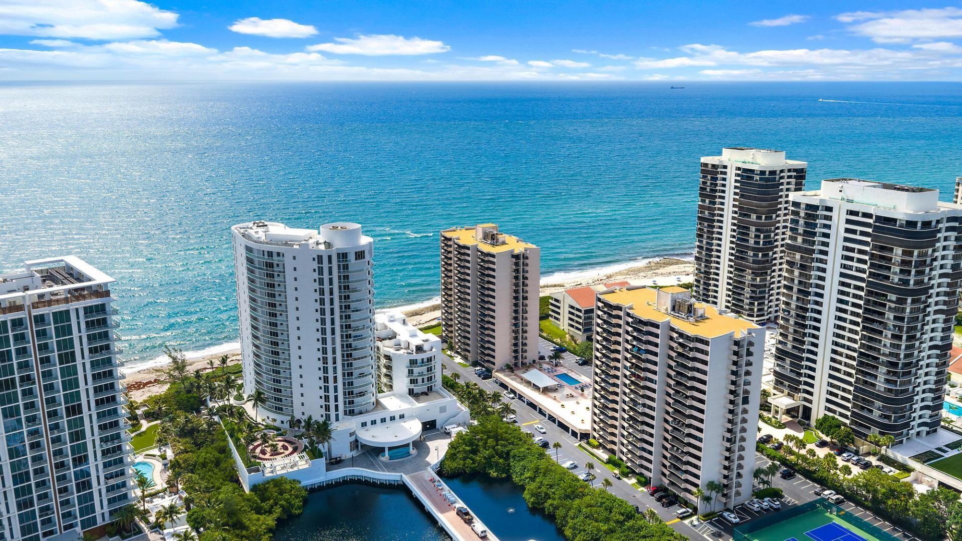 4200 N Ocean Drive, Unit 1-1404, Singer Island, FL 33404 Photo
