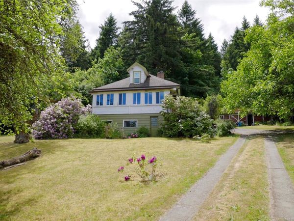 5002 Grouhel Rd , Ladysmith, BC V9G 1J4