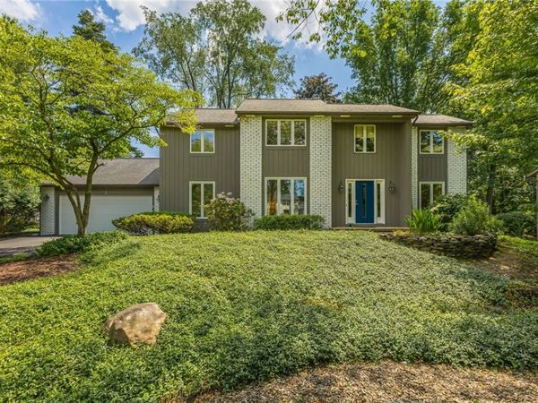 3 Wind Song, Fairport, NY 14450