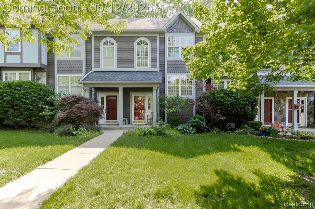 234 Lyn Anne Court, Ann Arbor, MI 48103 Main Photo