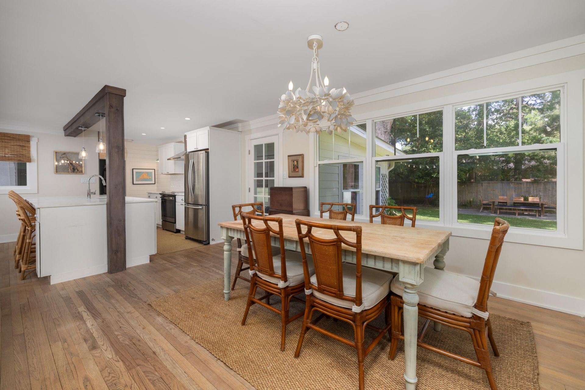 336 Cabell Street Photo 13