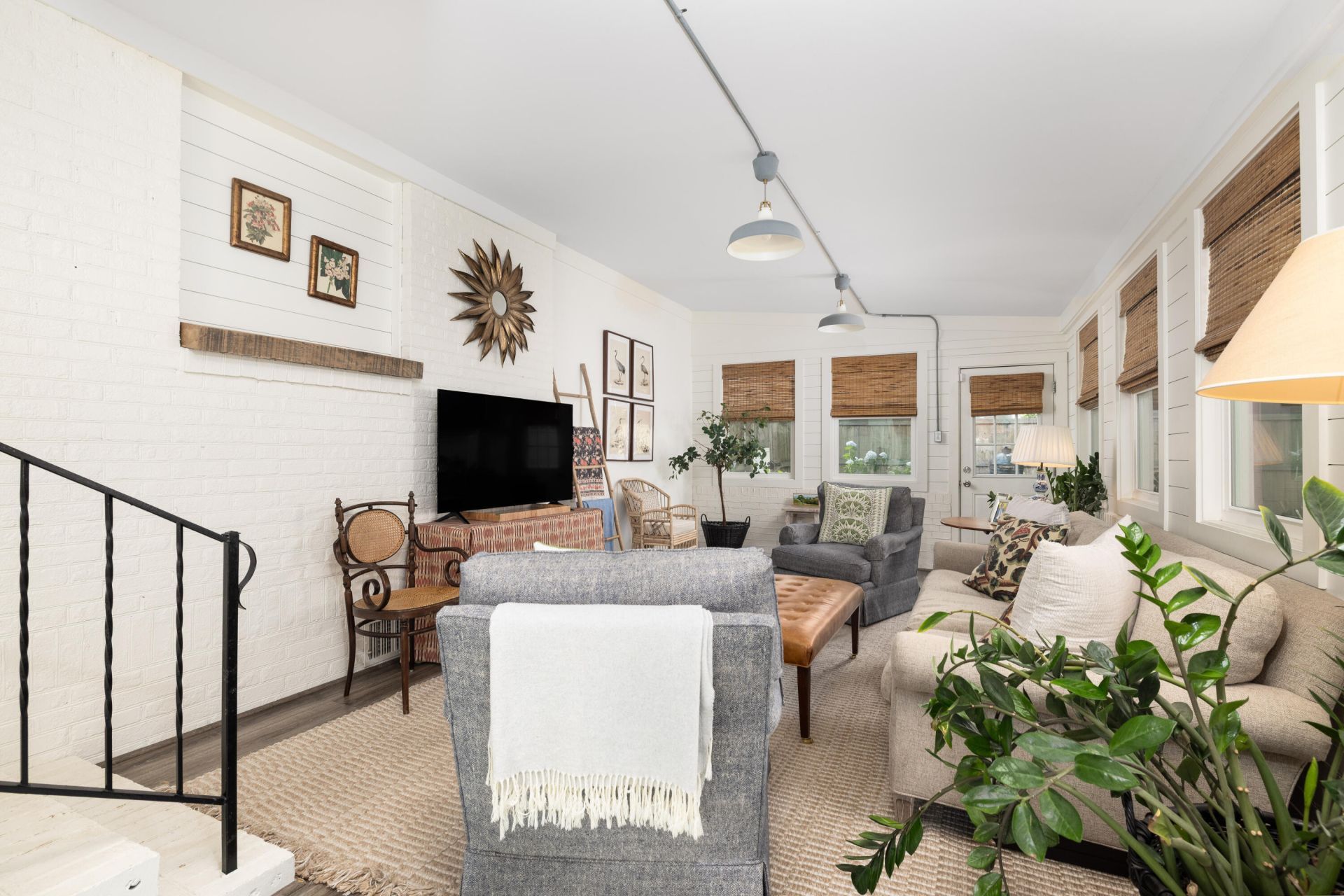 336 Cabell Street Photo 22