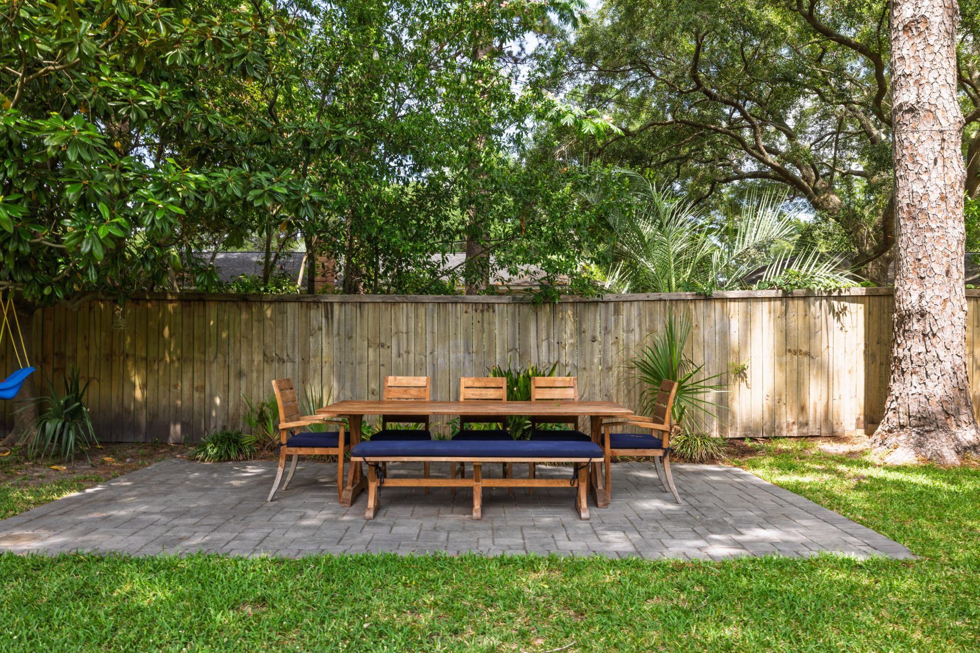 336 Cabell Street Photo 35
