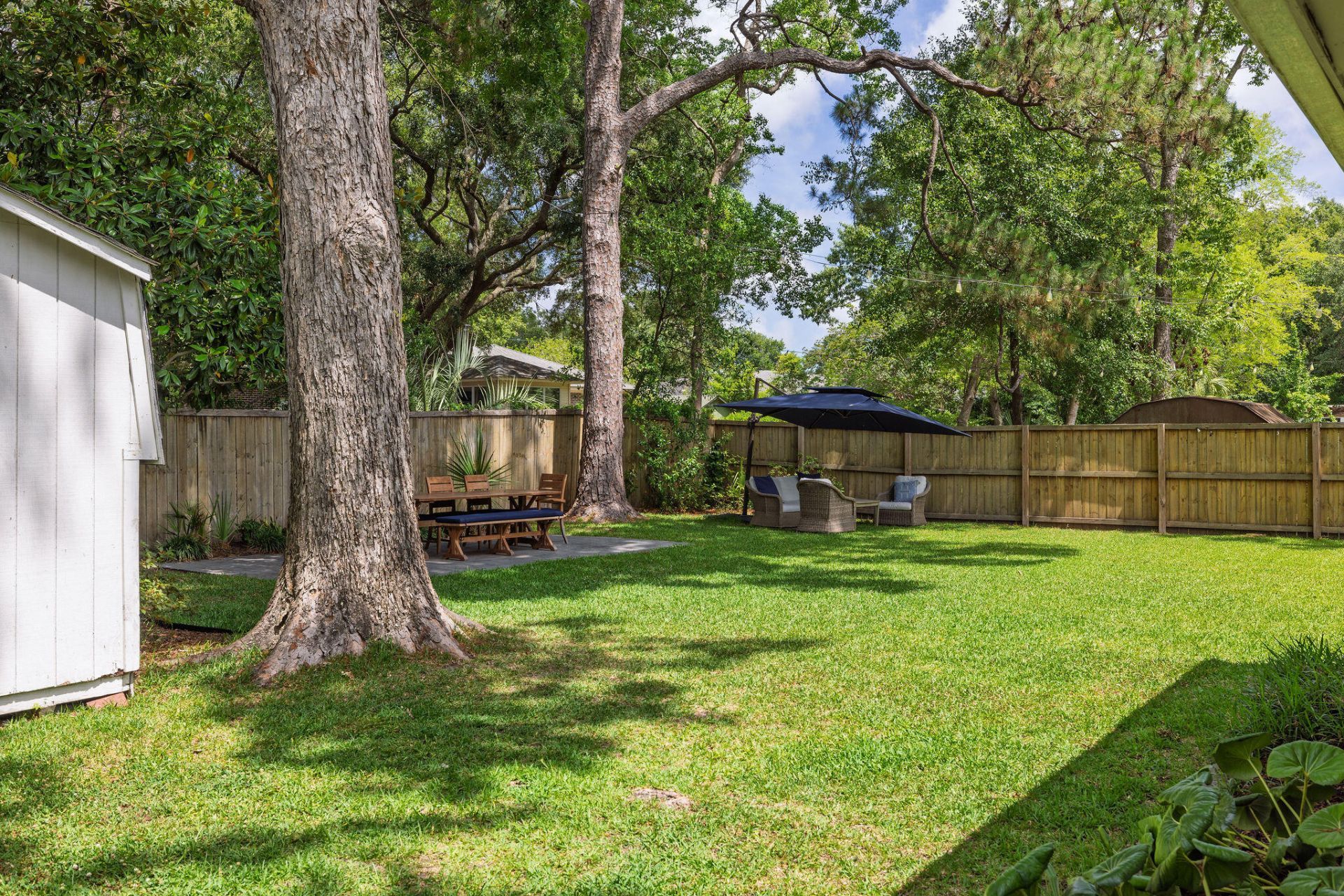 336 Cabell Street Photo 38