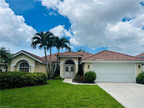 1031 Tivoli LN , NAPLES, FL 34104