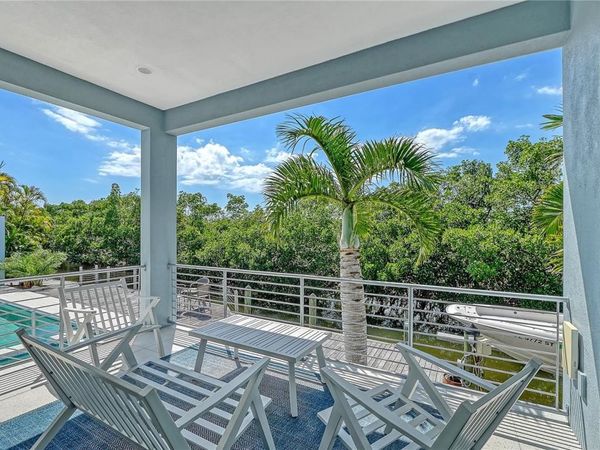 705 JUNGLE QUEEN WAY, LONGBOAT KEY, FL 34228