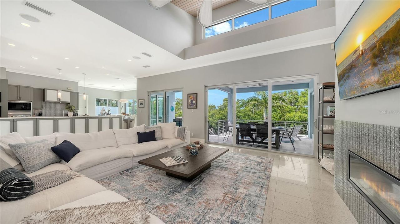 705 Jungle Queen Way, Longboat Key, FL 34228 Photo
