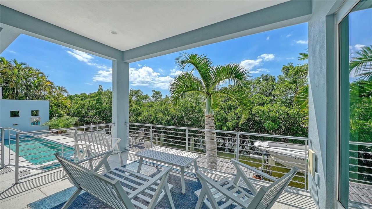 705 Jungle Queen Way, Longboat Key, FL 34228 Photo