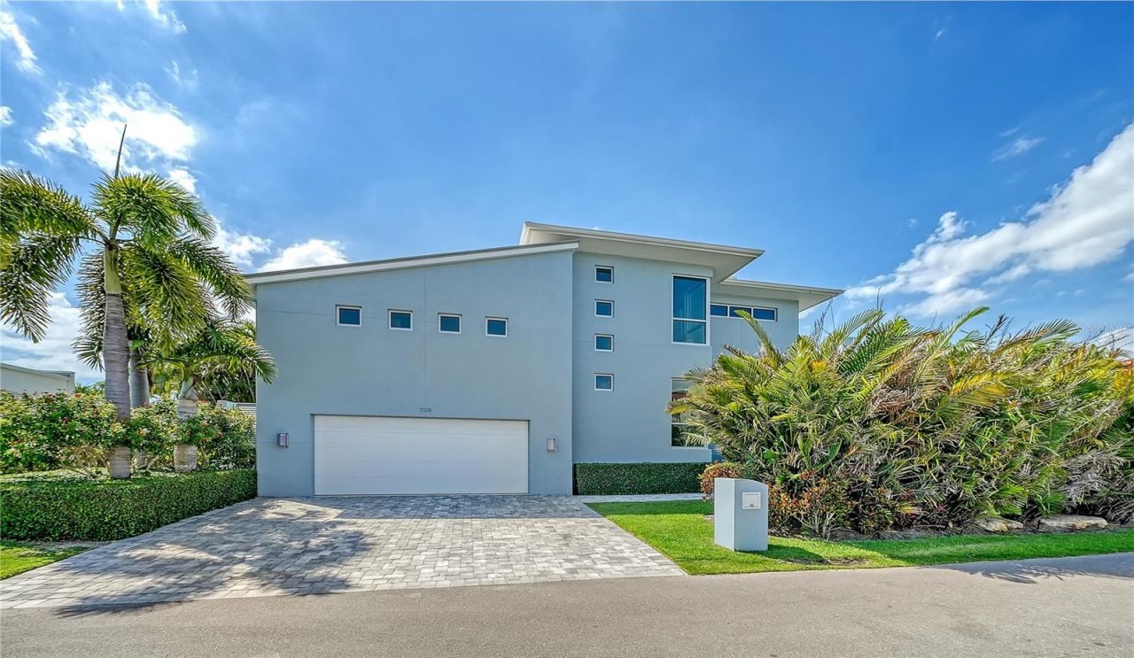 705 Jungle Queen Way, Longboat Key, FL 34228 Photo