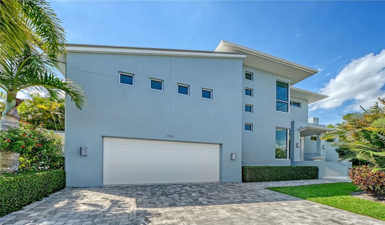 705 Jungle Queen Way, Longboat Key, FL 34228 Photo