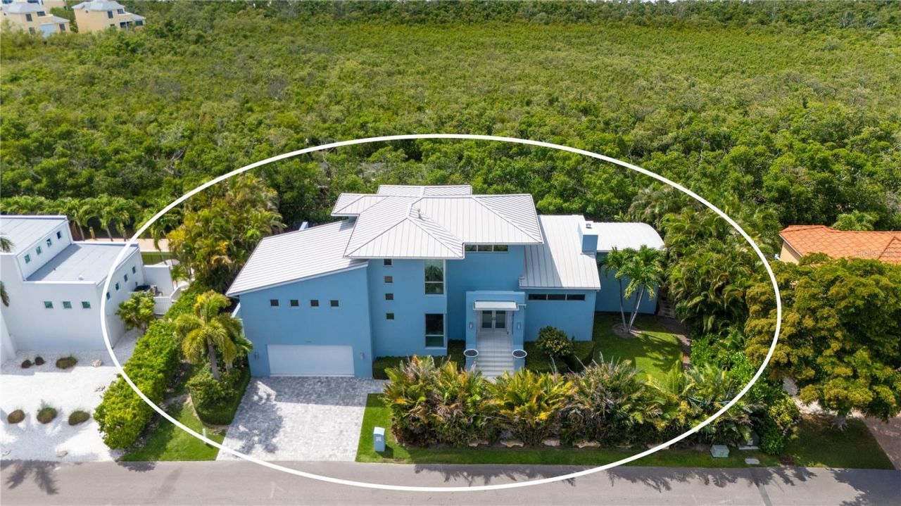 705 Jungle Queen Way, Longboat Key, FL 34228 Photo