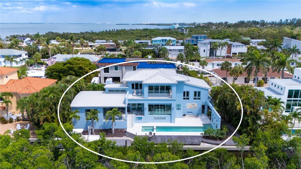 705 Jungle Queen Way, Longboat Key, FL 34228 Photo