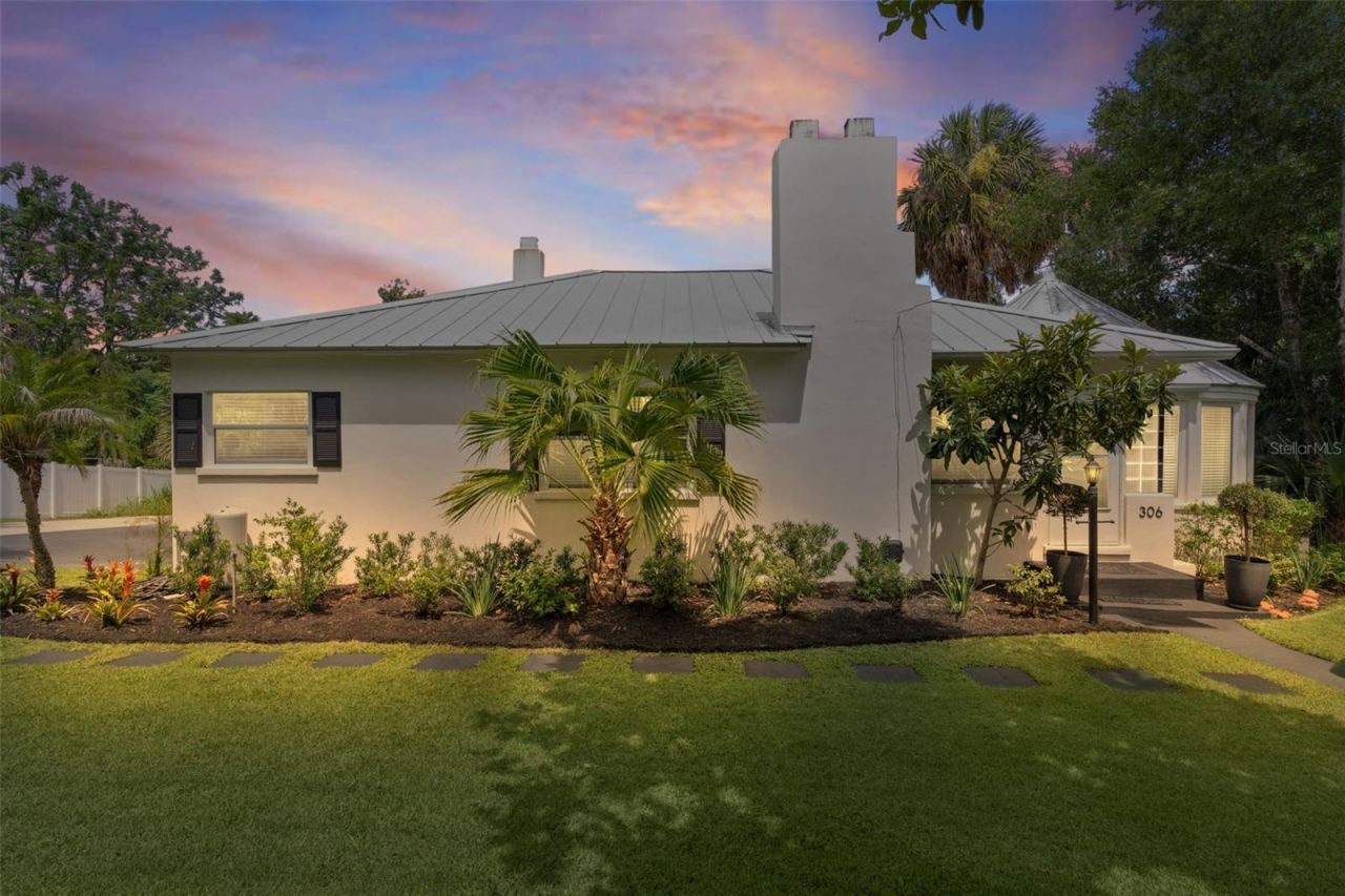 306 N Clayton Street, Mount Dora, FL 32757 Photo
