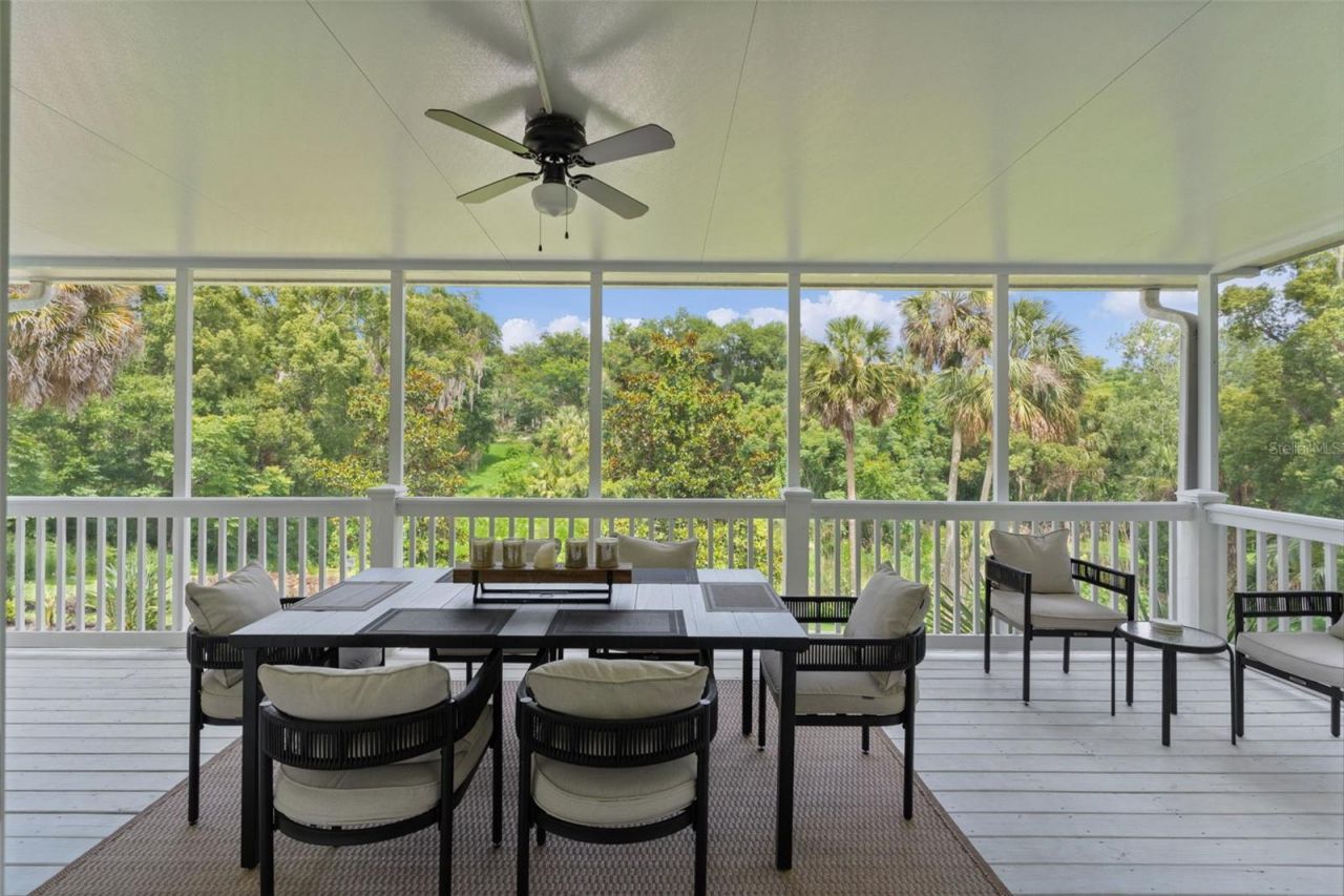 306 N Clayton Street, Mount Dora, FL 32757 Photo