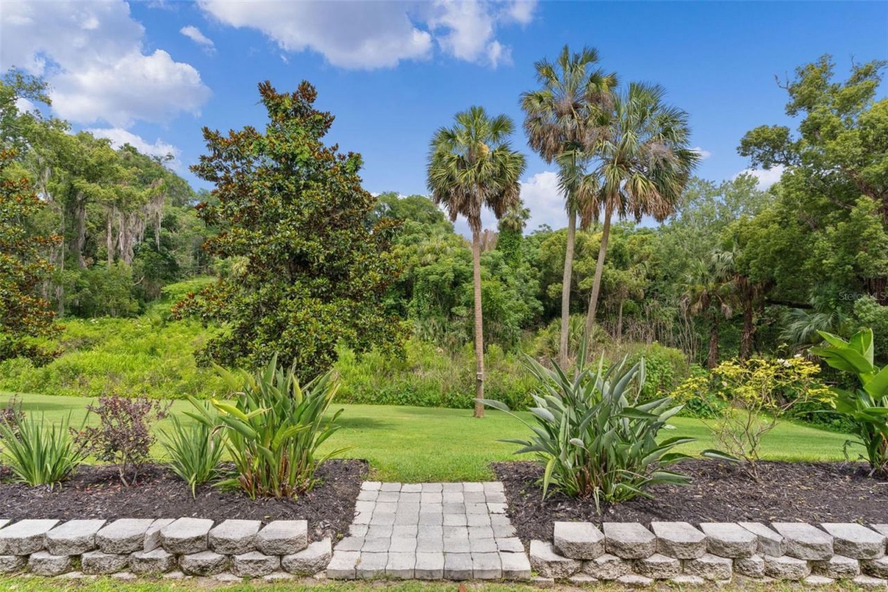 306 N Clayton Street, Mount Dora, FL 32757 Photo