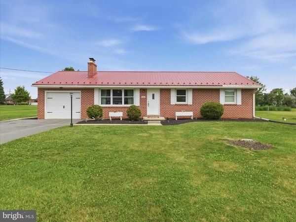 12264 MALISSA DRIVE , GREENCASTLE, PA 17225