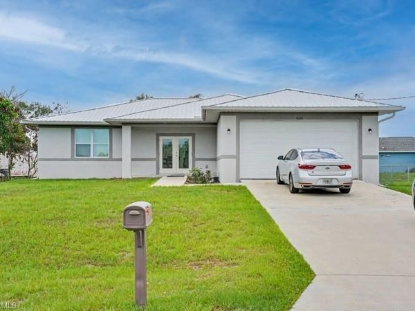 8006 Oakleaf CIR , LABELLE, FL 33935