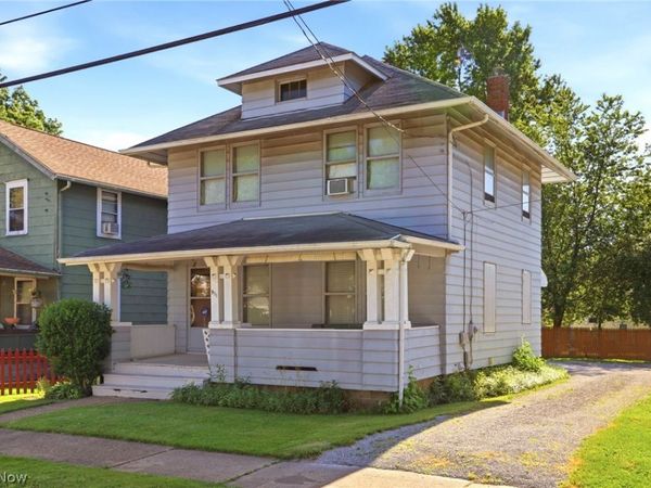 911 Inman Street , Akron, OH 44306