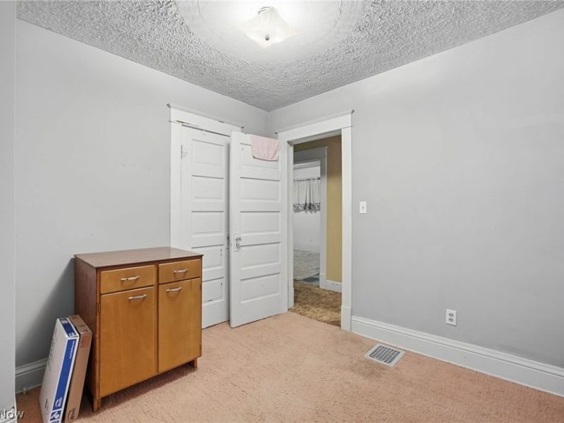 911 Inman Street, Akron, OH 44306 Photo 20