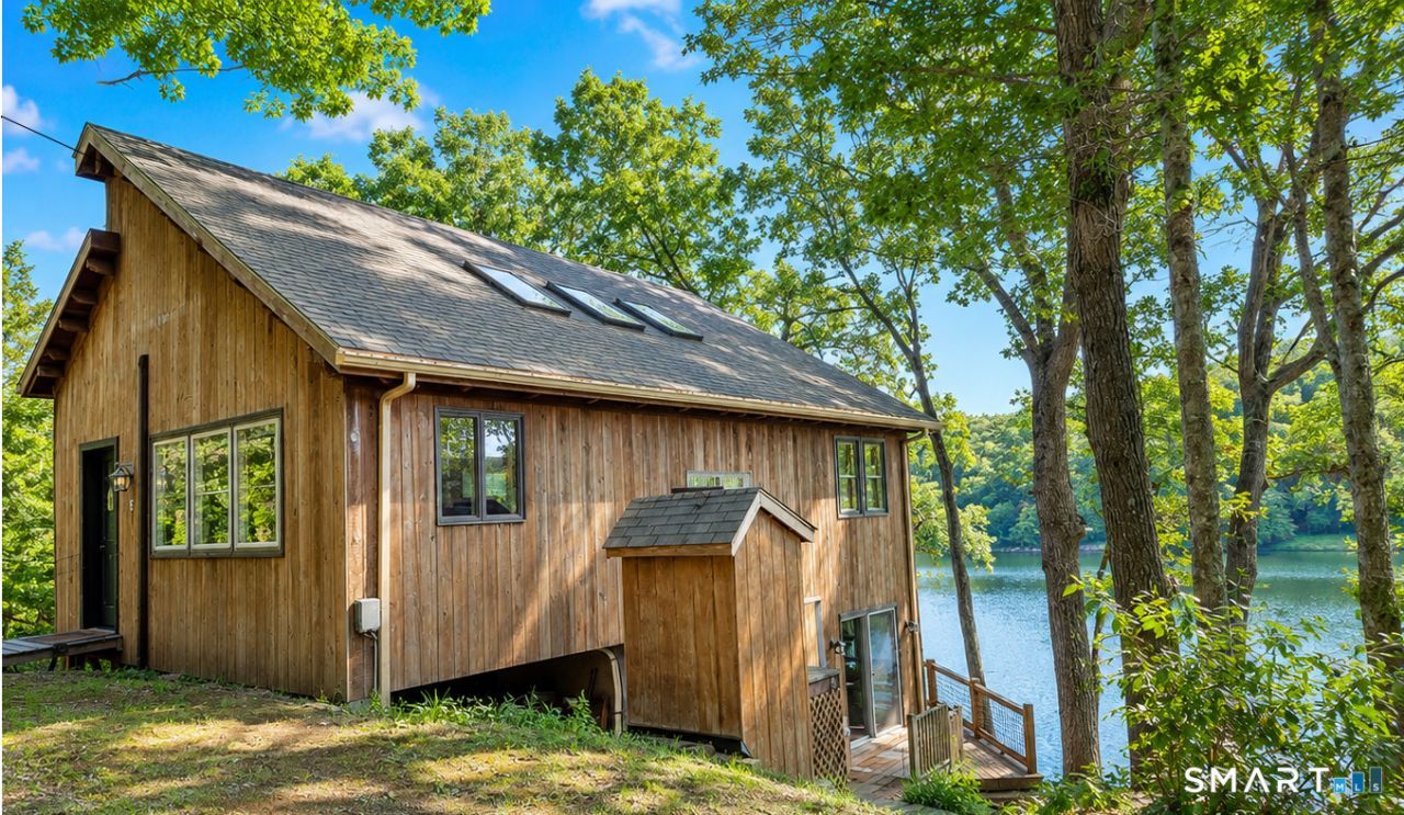 74 Cove, Unit 17, Haddam, CT 06424 Main Photo