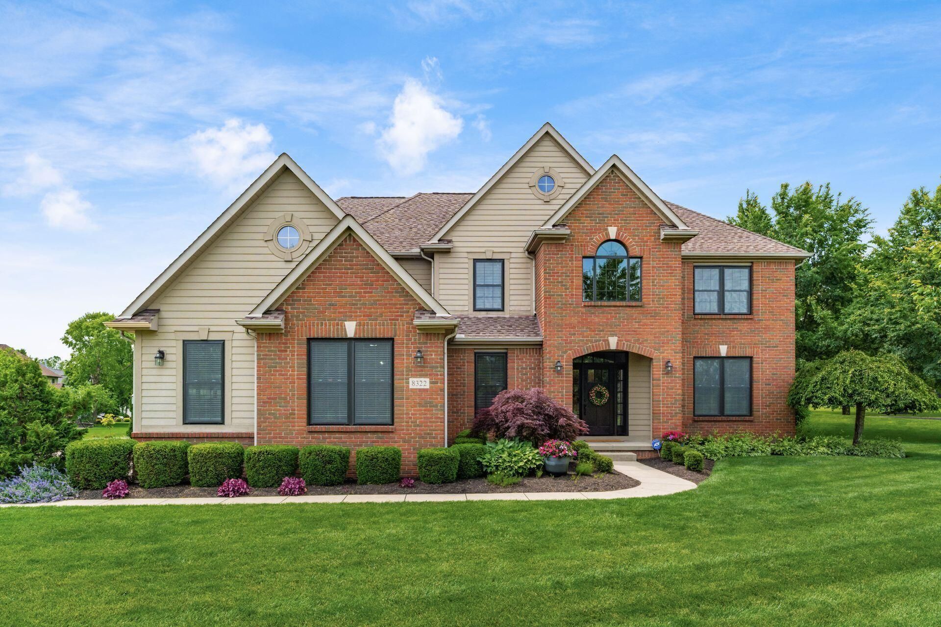 8322 Meadowmoore Place, Pickerington, OH 43147 Main Photo
