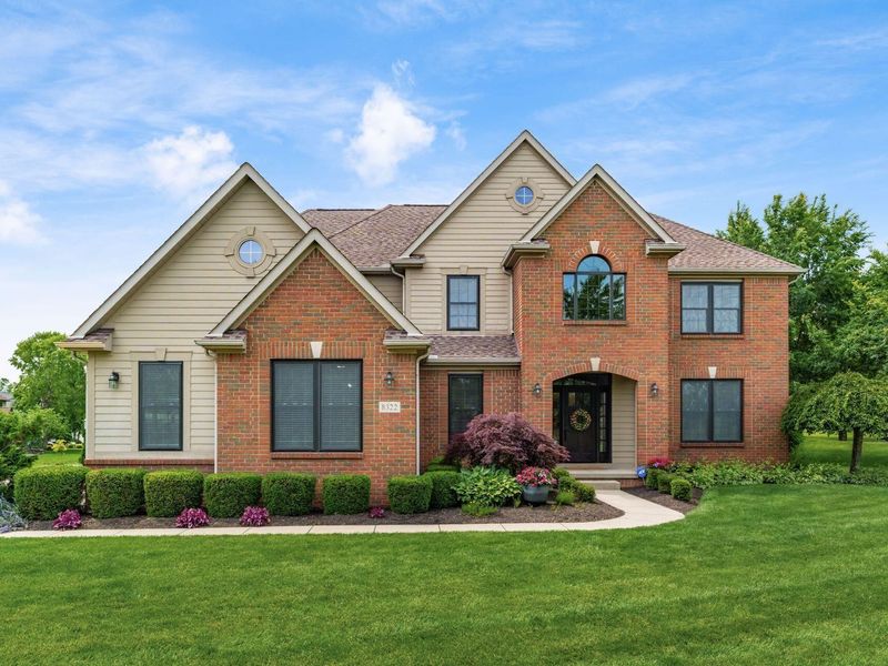 8322 Meadowmoore Place, Pickerington, OH 43147 Photo 1