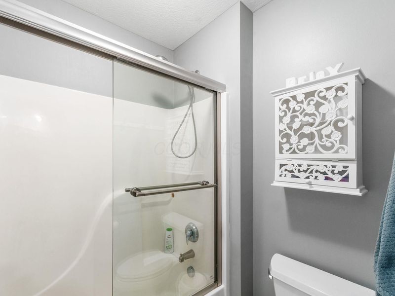 8322 Meadowmoore Place, Pickerington, OH 43147 Photo 34